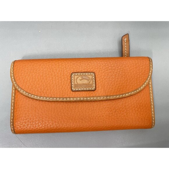Dooney & Bourke Folding Continental Clutch Wallet Pebbled Leather Orange - Picture 1 of 7